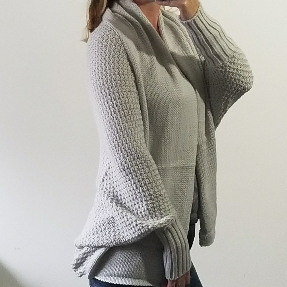 Batwing Knited Cardigan - Picture 5 of 8